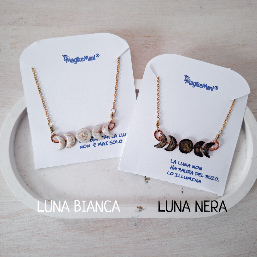 Collana fasi lunari donna in ottone smaltato bianco e nero, catena acciaio nichel free