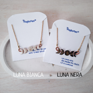 Collana fasi lunari donna in ottone smaltato bianco e nero, catena acciaio nichel free