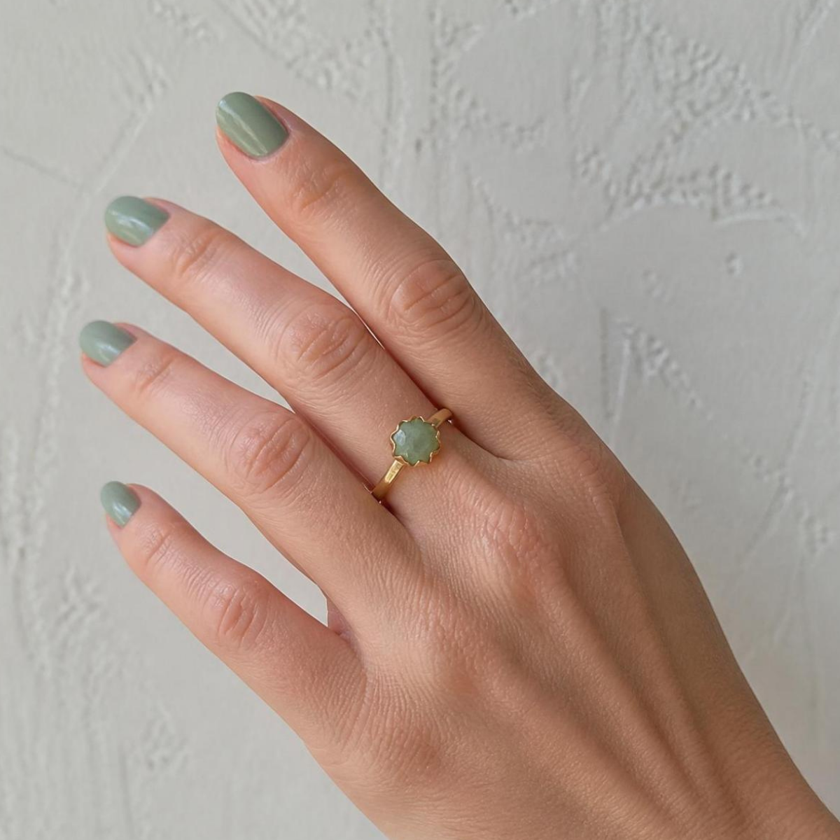 Anello regolabile in ottone e pietra naturale, gioiello artigianale - immagine 9